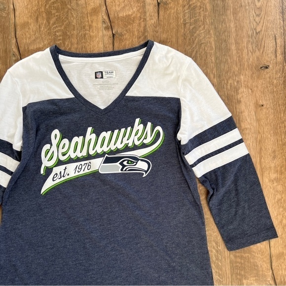 Seattle Seahawks T Shirt 3/4 Sleeve NFL Team Apparel Football Casual Top - Picture 4 of 13